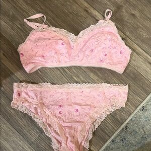 Savage Fenty lounge set